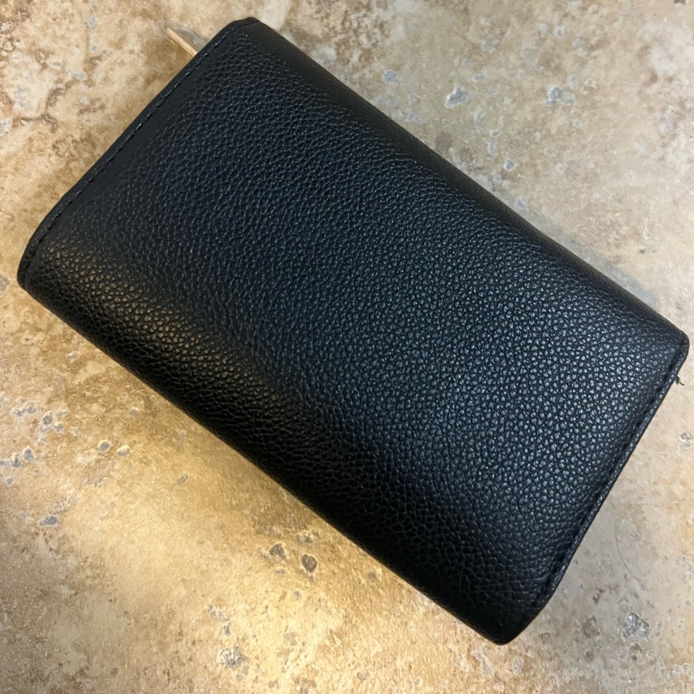 Ann Klein wallet - Picture 2 of 8